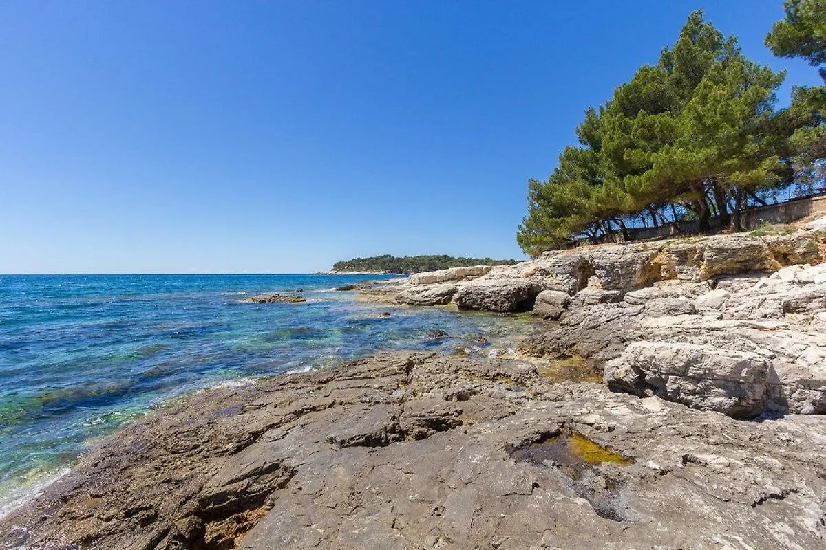 Apartment Valkane 0*, Pula Croatia